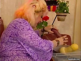 448 olderwoman porn videos
